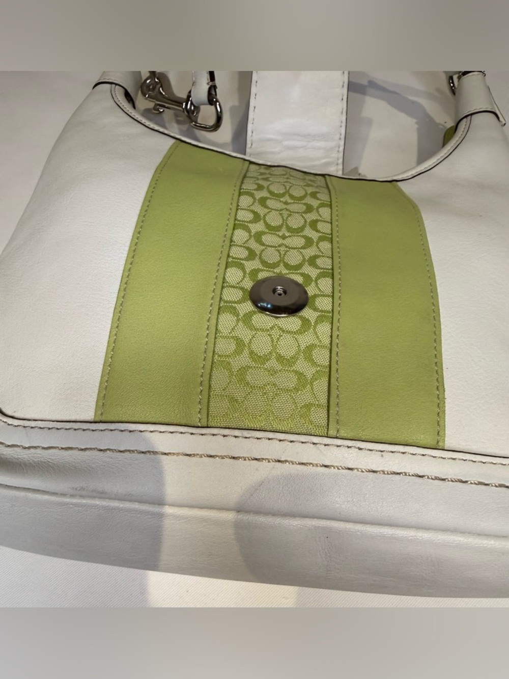 Coach Y2K Hampton Legacy Vintage White & Lime Green Leather Hobo 2007 #11344 - Picture 5 of 7